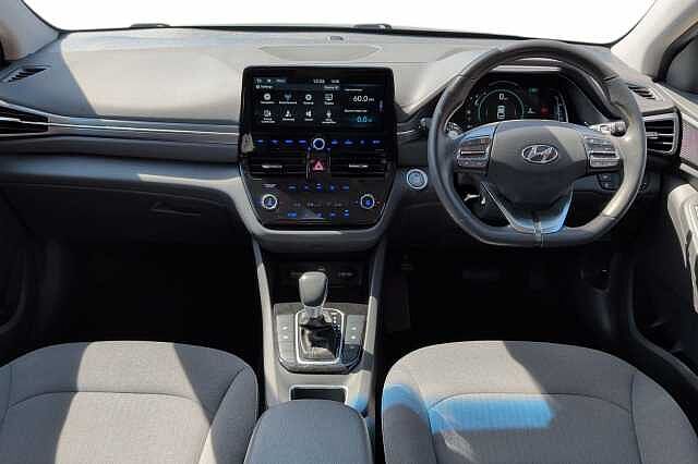 Hyundai IONIQ 1.6 GDi Hybrid Premium 5dr DCT