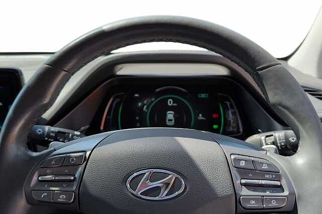 Hyundai IONIQ 1.6 GDi Hybrid Premium 5dr DCT