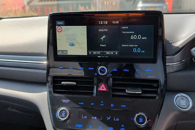 Hyundai IONIQ 1.6 GDi Hybrid Premium 5dr DCT