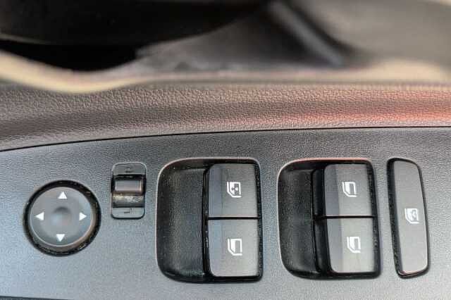 Hyundai i20 1.0T GDi 48V MHD SE Connect 5dr