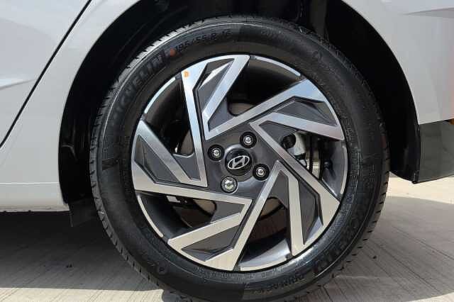 Hyundai i20 1.0T GDi 90 Element 5dr