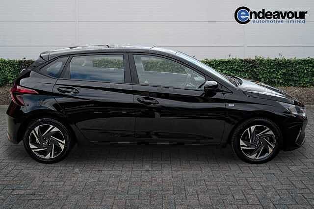 Hyundai I20 1.0T GDi 48V MHD SE Connect 5dr Black