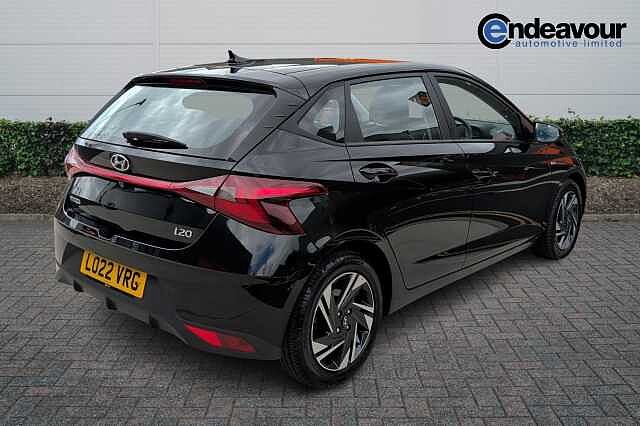 Hyundai I20 1.0T GDi 48V MHD SE Connect 5dr Black
