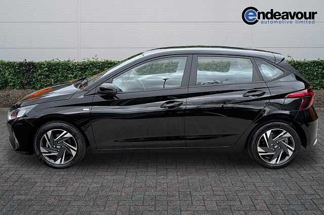 Hyundai I20 1.0T GDi 48V MHD SE Connect 5dr Black