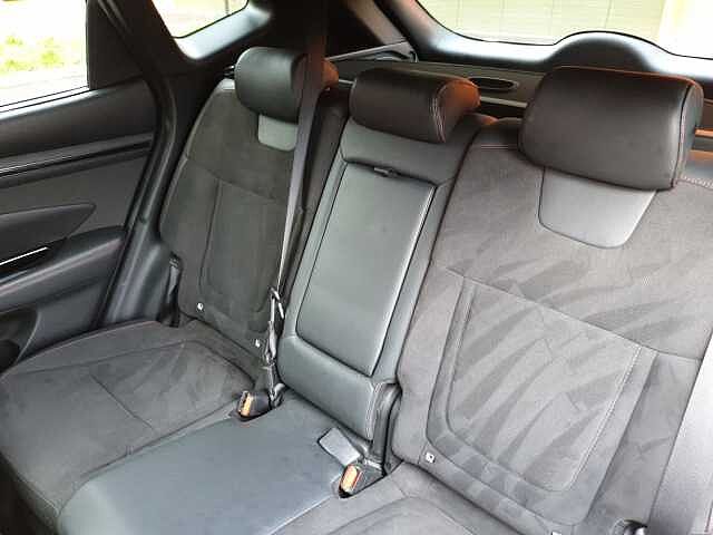 Hyundai TUCSON 1.6 TGDi 48V MHD 180 N Line S 5dr 4WD DCT Silver