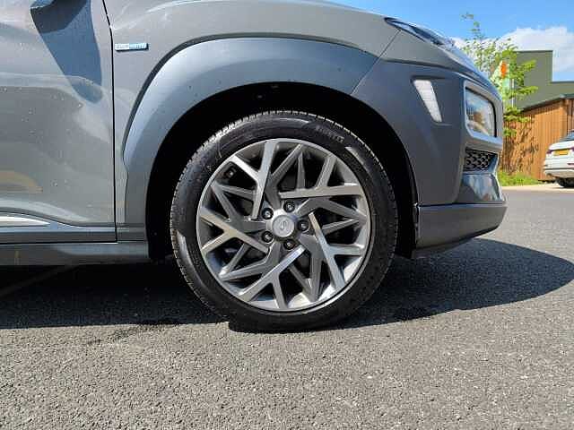 Hyundai KONA 1.6 GDi Hybrid Premium 5dr DCT Grey