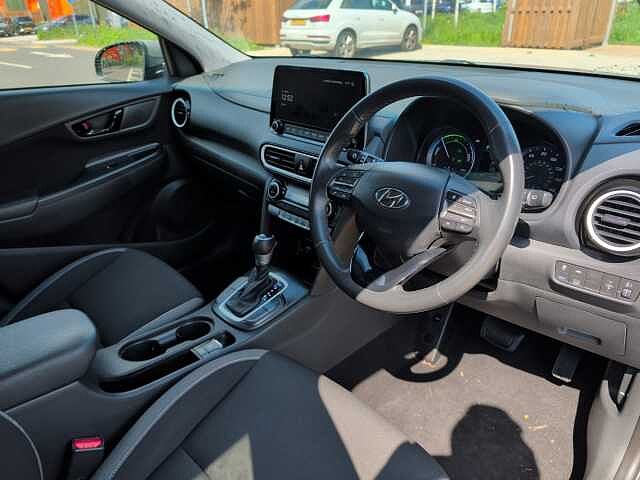 Hyundai KONA 1.6 GDi Hybrid Premium 5dr DCT Grey