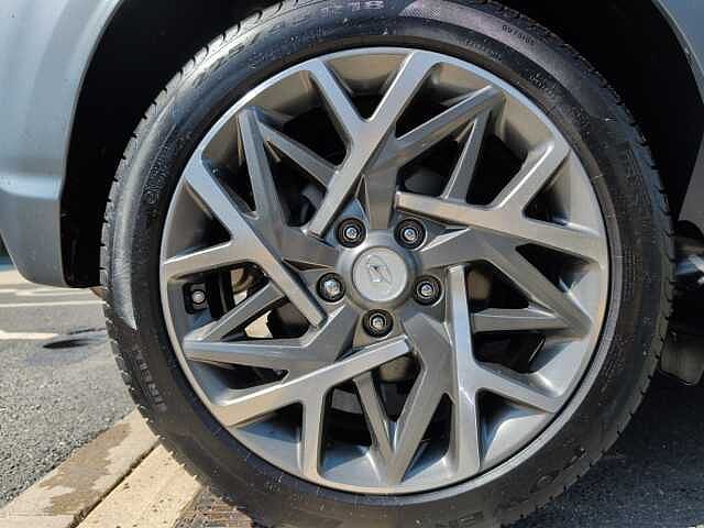Hyundai KONA 1.6 GDi Hybrid Premium 5dr DCT Grey