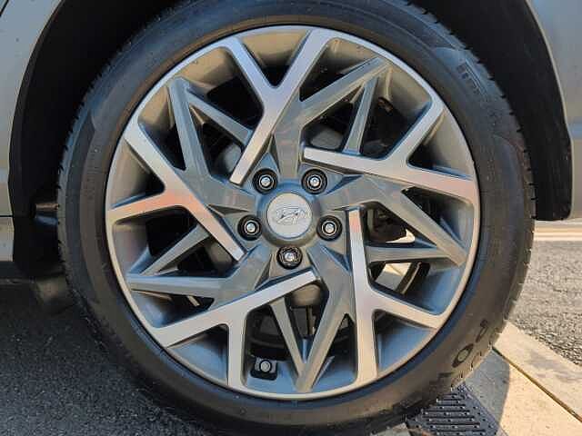 Hyundai KONA 1.6 GDi Hybrid Premium 5dr DCT Grey