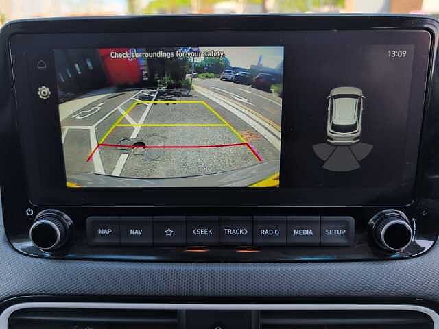Hyundai KONA 1.6 GDi Hybrid Premium 5dr DCT Grey