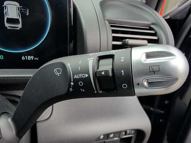 Hyundai Inster 85kW 02 49kWh 5dr Auto