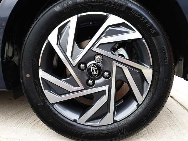 Hyundai i20 1.0T GDi Advance 5dr DCT