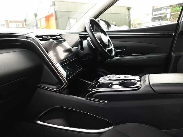 Hyundai TUCSON 1.6 TGDi Hybrid 230 SE Connect 5dr 2WD Auto Brown