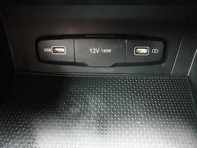 Hyundai TUCSON 1.6 TGDi Hybrid 230 SE Connect 5dr 2WD Auto Brown