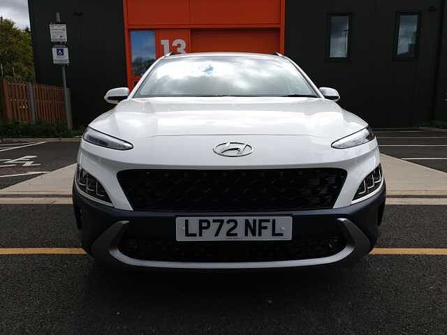Hyundai KONA 1.6 GDi Hybrid Ultimate 5dr DCT White