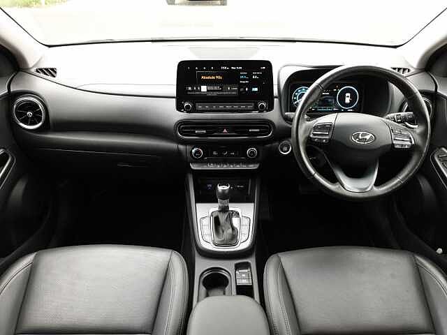 Hyundai KONA 1.6 GDi Hybrid Ultimate 5dr DCT White