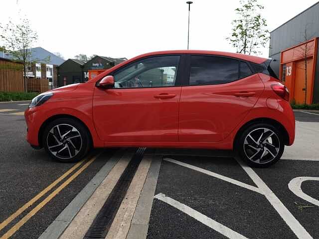 Hyundai i10 1.2 MPi Premium 5dr
