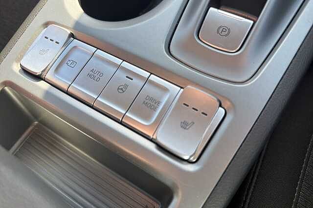 Hyundai KONA 150kW Premium 64kWh 5dr Auto
