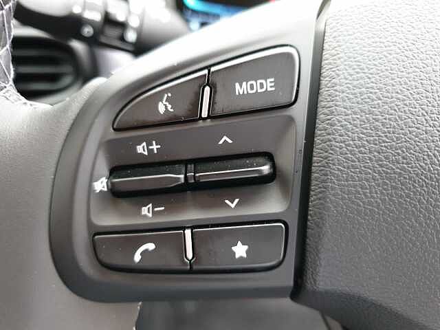 Hyundai i10 1.0 2025MY Premium AMT