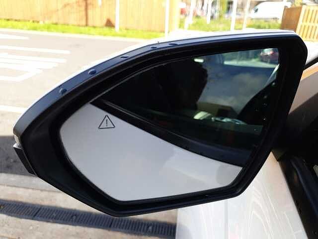 Hyundai TUCSON 1.6 TGDi Hybrid 230 Premium 5dr 2WD Auto