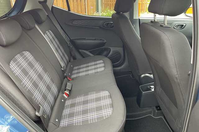 Hyundai i10 1.2 [79] Premium 5dr Auto [Nav]