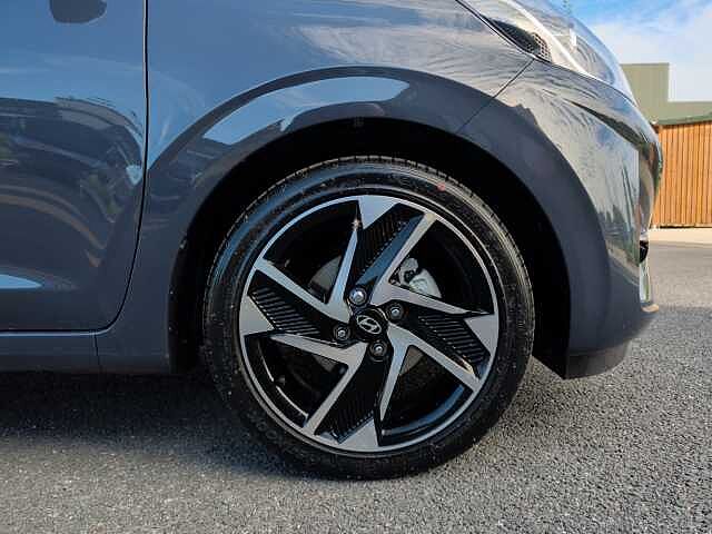 Hyundai i10 1.2 [79] Premium 5dr Auto [Nav]