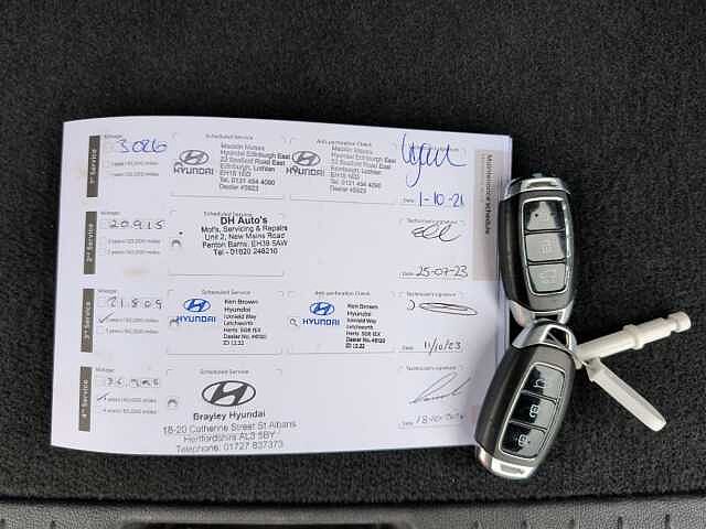 Hyundai KONA 1.6 GDi Hybrid Premium 5dr DCT