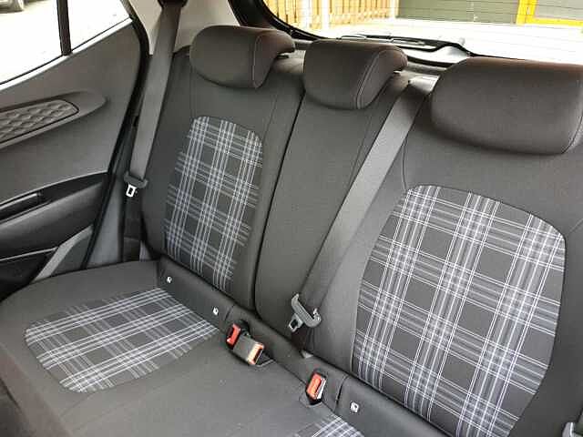 Hyundai I10 1.0 [63] Premium 5dr Auto [Nav] Black