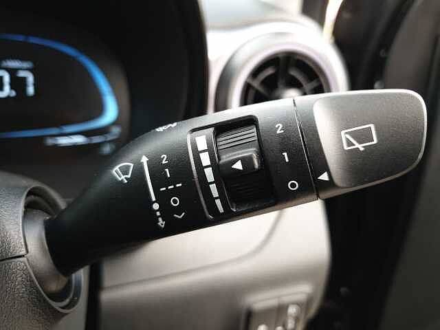 Hyundai I10 1.0 [63] Premium 5dr Auto [Nav] Black