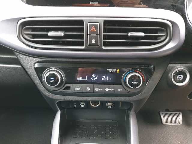 Hyundai I10 1.0 [63] Premium 5dr Auto [Nav] Black