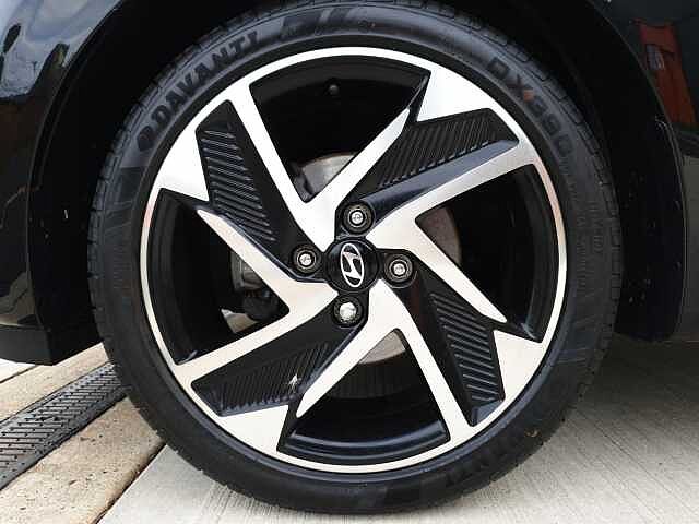 Hyundai I10 1.0 [63] Premium 5dr Auto [Nav] Black