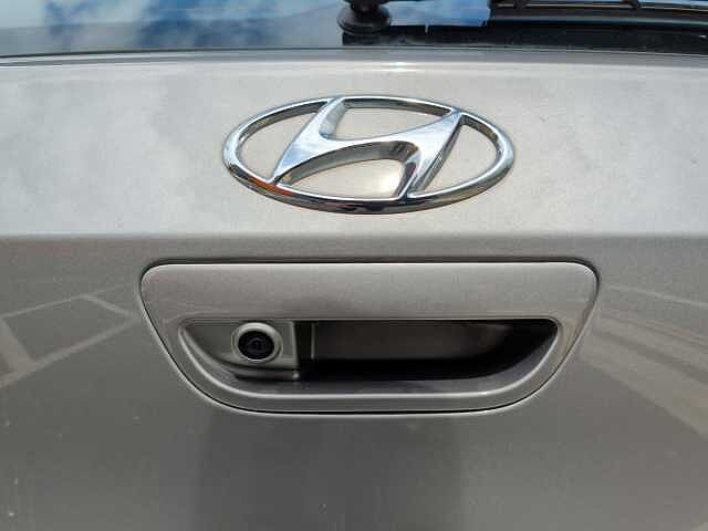Hyundai i10 1.2 MPi SE Connect 5dr