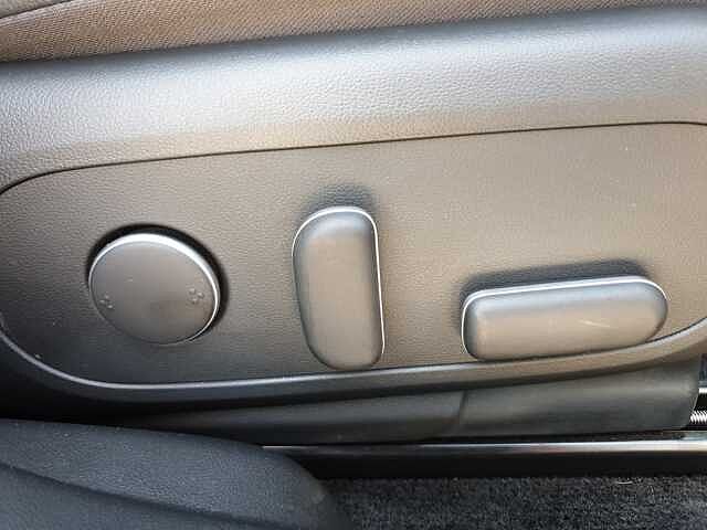 Hyundai IONIQ 5 168kW Ultimate 84 kWh 5dr Auto