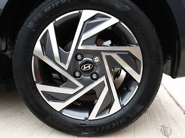 Hyundai i20 1.0T GDi Advance 5dr DCT