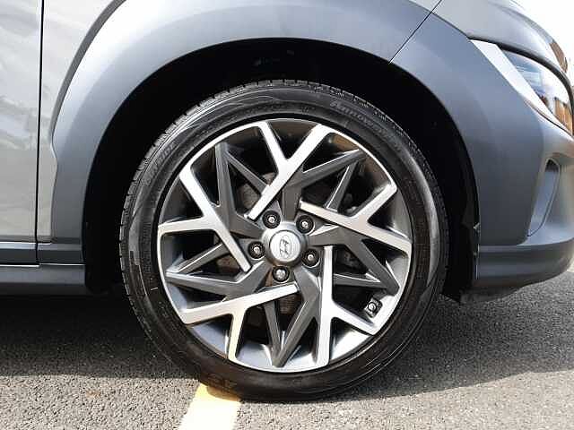 Hyundai KONA 1.6 GDi Hybrid Premium 5dr DCT Grey