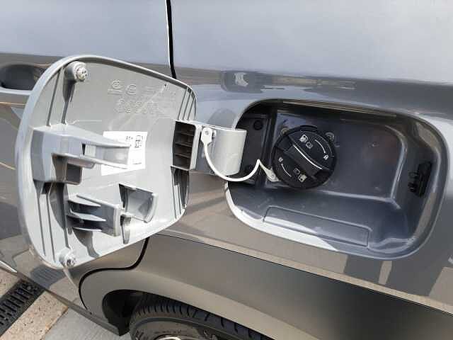 Hyundai KONA 1.6 GDi Hybrid Premium 5dr DCT Grey