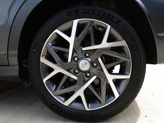 Hyundai KONA 1.6 GDi Hybrid Premium 5dr DCT Grey