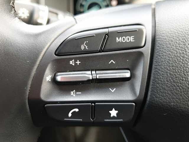 Hyundai KONA 1.6 GDi Hybrid Premium 5dr DCT Grey