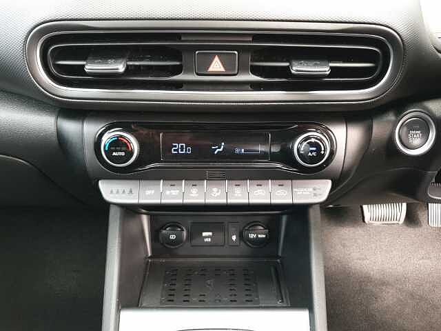 Hyundai KONA 1.6 GDi Hybrid Premium 5dr DCT Grey