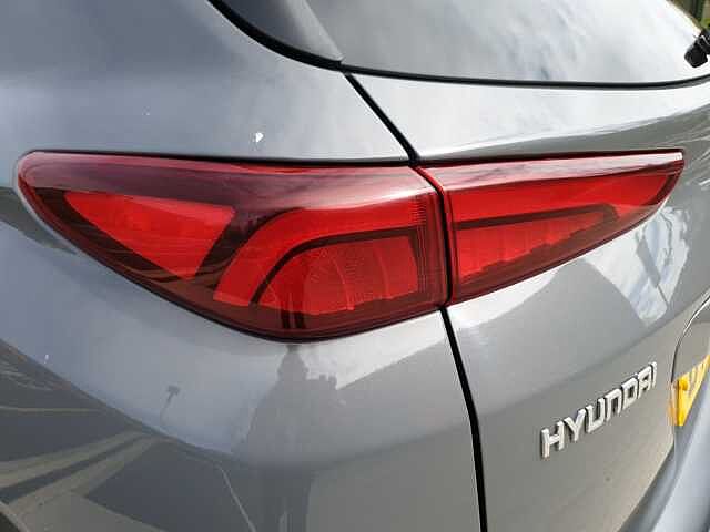 Hyundai KONA 1.6 GDi Hybrid Premium 5dr DCT Grey
