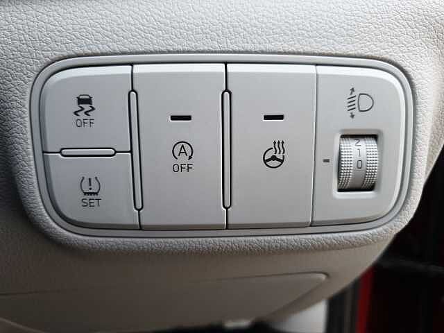 Hyundai BAYON 1.0 TGDi 48V MHEV Ultimate 5dr DCT Red