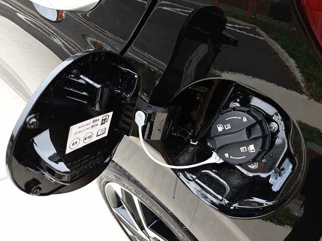 Hyundai i10 1.0 AMT. 2025MY Premium