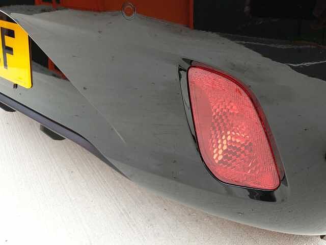 Hyundai i10 1.0 AMT. 2025MY Premium