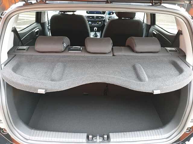 Hyundai i10 1.0 AMT. 2025MY Premium