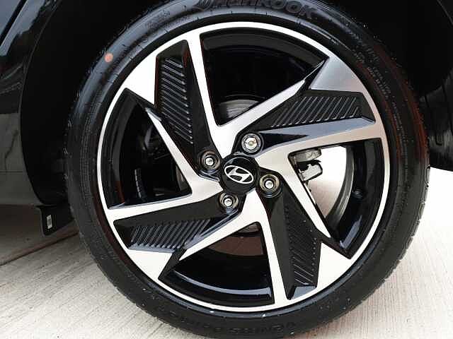 Hyundai i10 1.0 AMT. 2025MY Premium