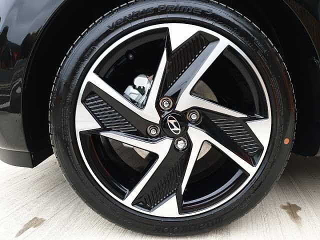 Hyundai i10 1.0 AMT. 2025MY Premium