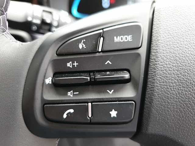 Hyundai i10 1.2 [79] Premium 5dr Auto [Nav]