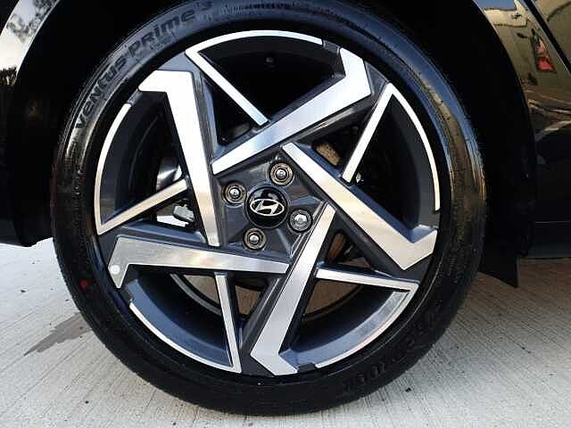 Hyundai i20 1.0T GDi Premium 5dr