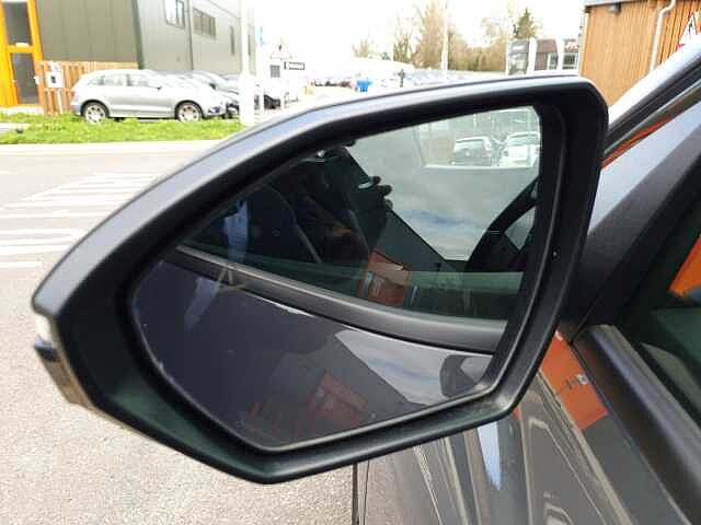 Hyundai TUCSON 1.6T Hybrid N Line S 5dr Auto Grey