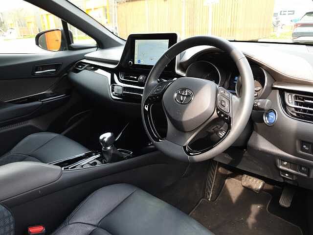 Toyota C-hr 1.8 Hybrid Excel 5dr CVT